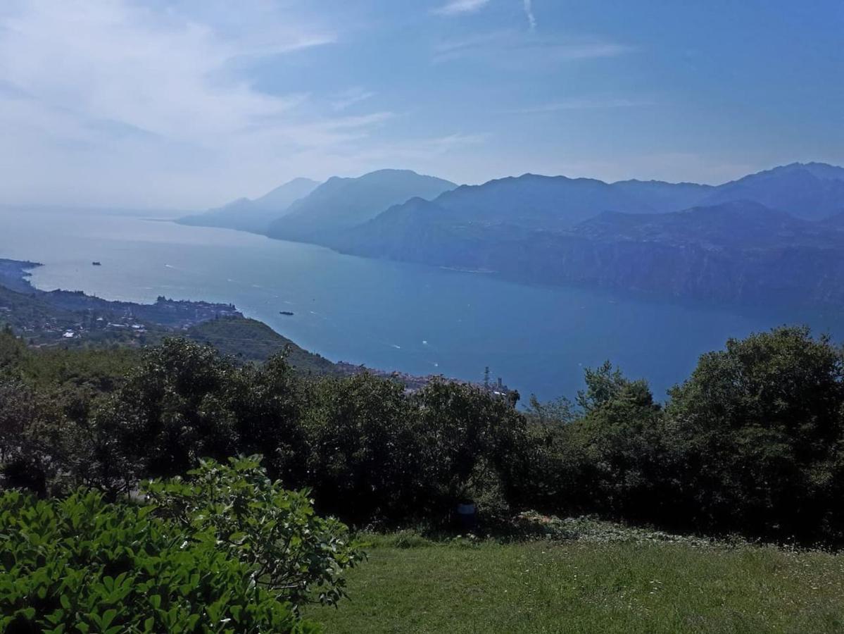 Villa Sul Lago Con Pontile Privato A Brenzone Sul Garda - Unique And Exclusive Exteriör bild